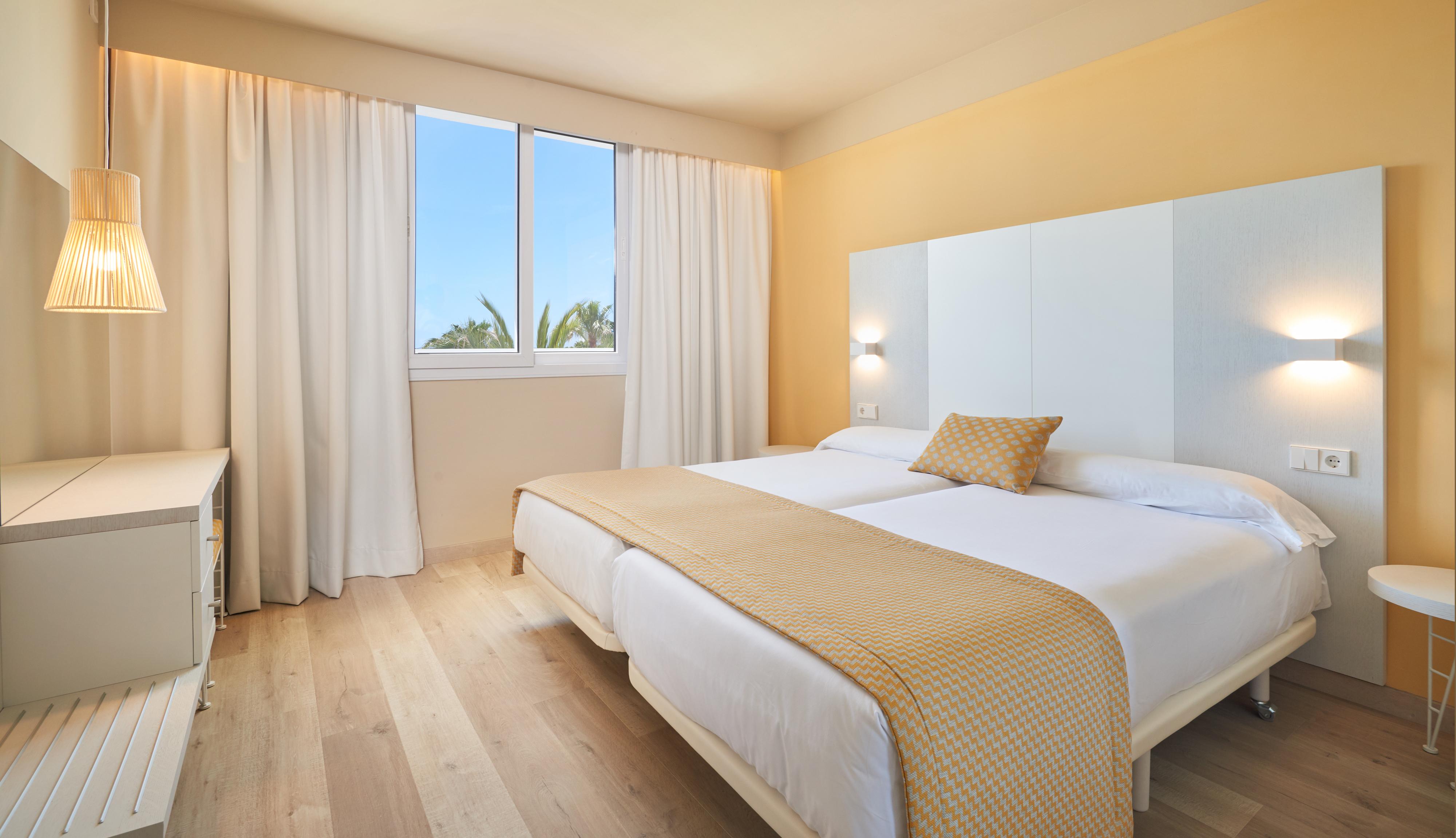 Protur Vista Badia Hotel Sa Coma  Bagian luar foto